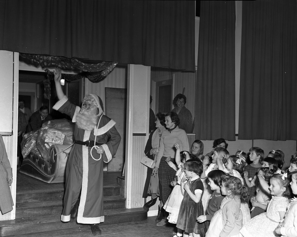 Viewfirth Childrens Party, 1958 (Ref: Children's Christmas Party 1958 Santa Arriving) - NDA COPYRIGHT