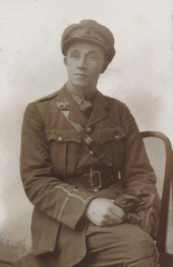 Image of John Angus MacKinnon in uniform, (SL/D188/1/3/13/4 )