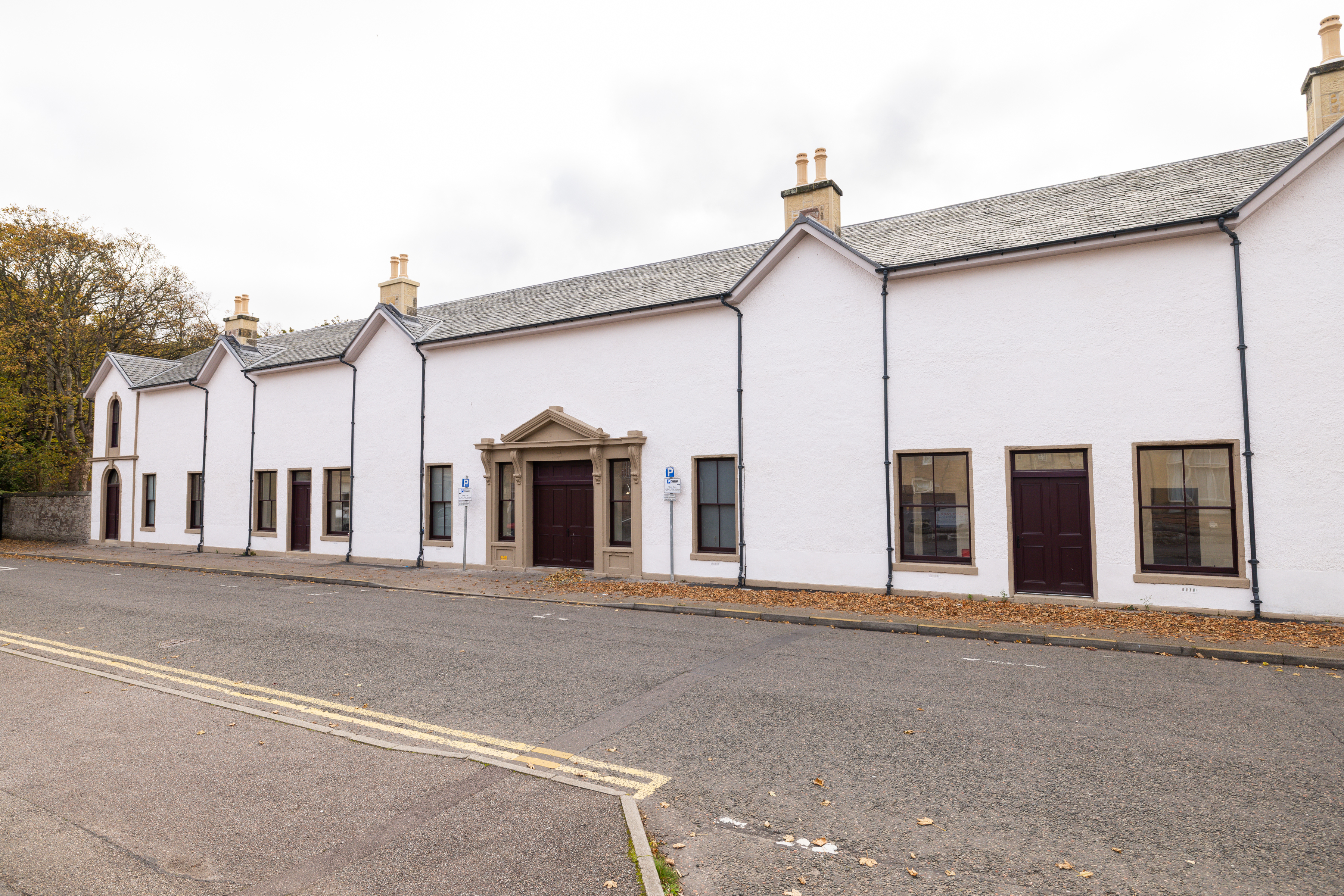 Street view of the Northern Meeting Park Pavilion entrance.