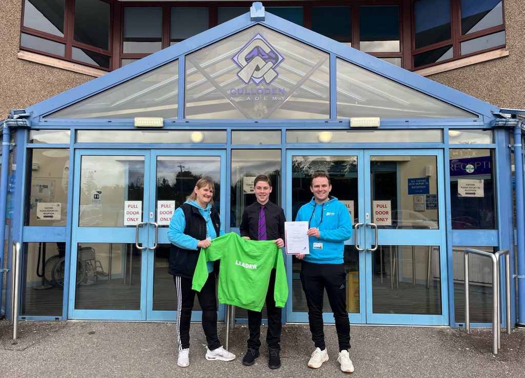 Thomas - USA Young Leader - green hoodie