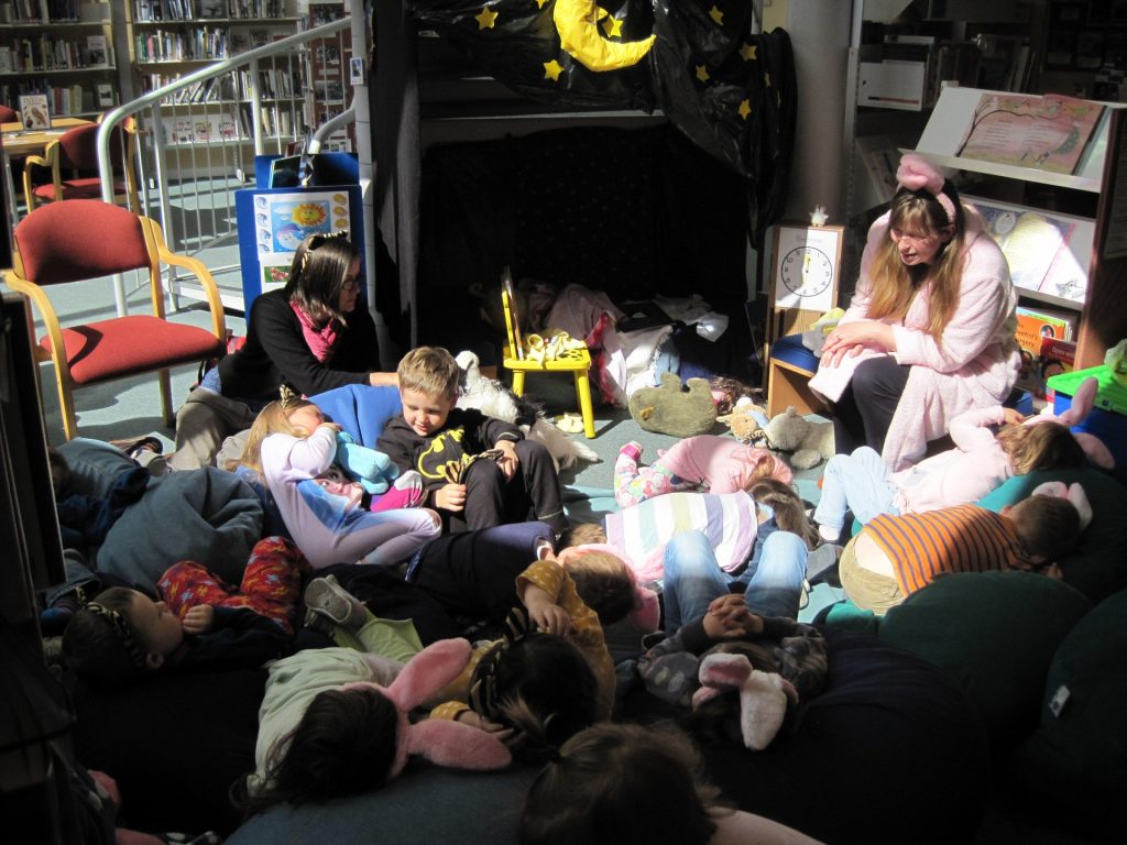 Photo from the archives: A Bookbus session takes place at Ardnamurchan Library in 2015